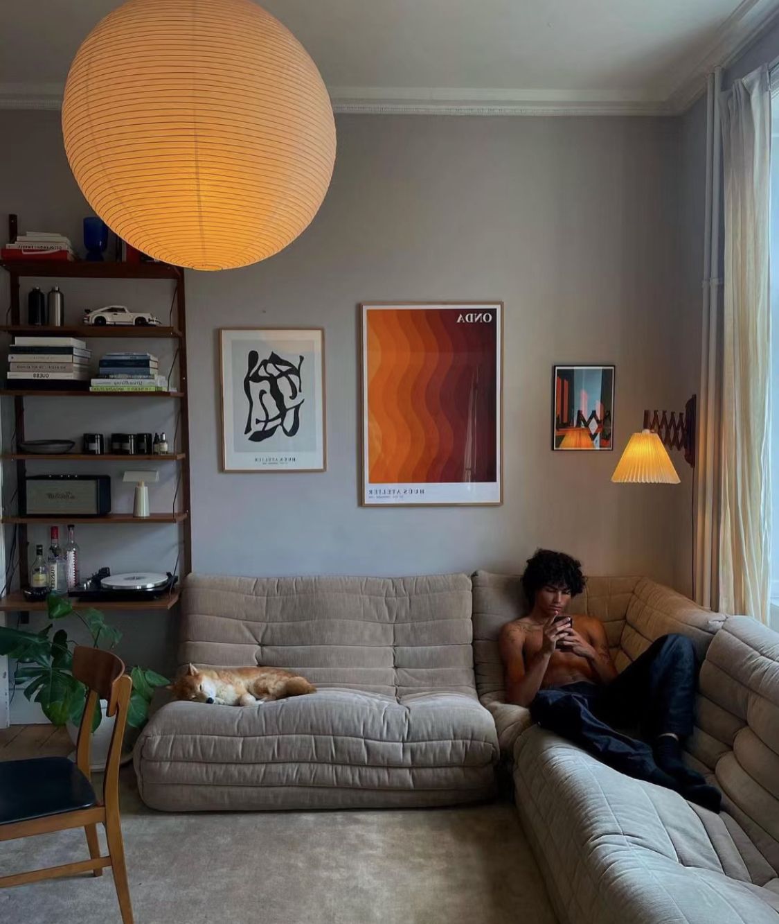 Corner L-shape